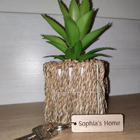 Olivia - Sophia's Near The Sea Apartment