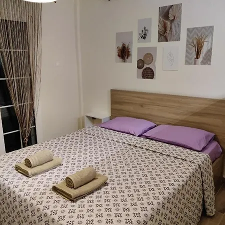 Apartment Olivia - Sophia's Near The Sea